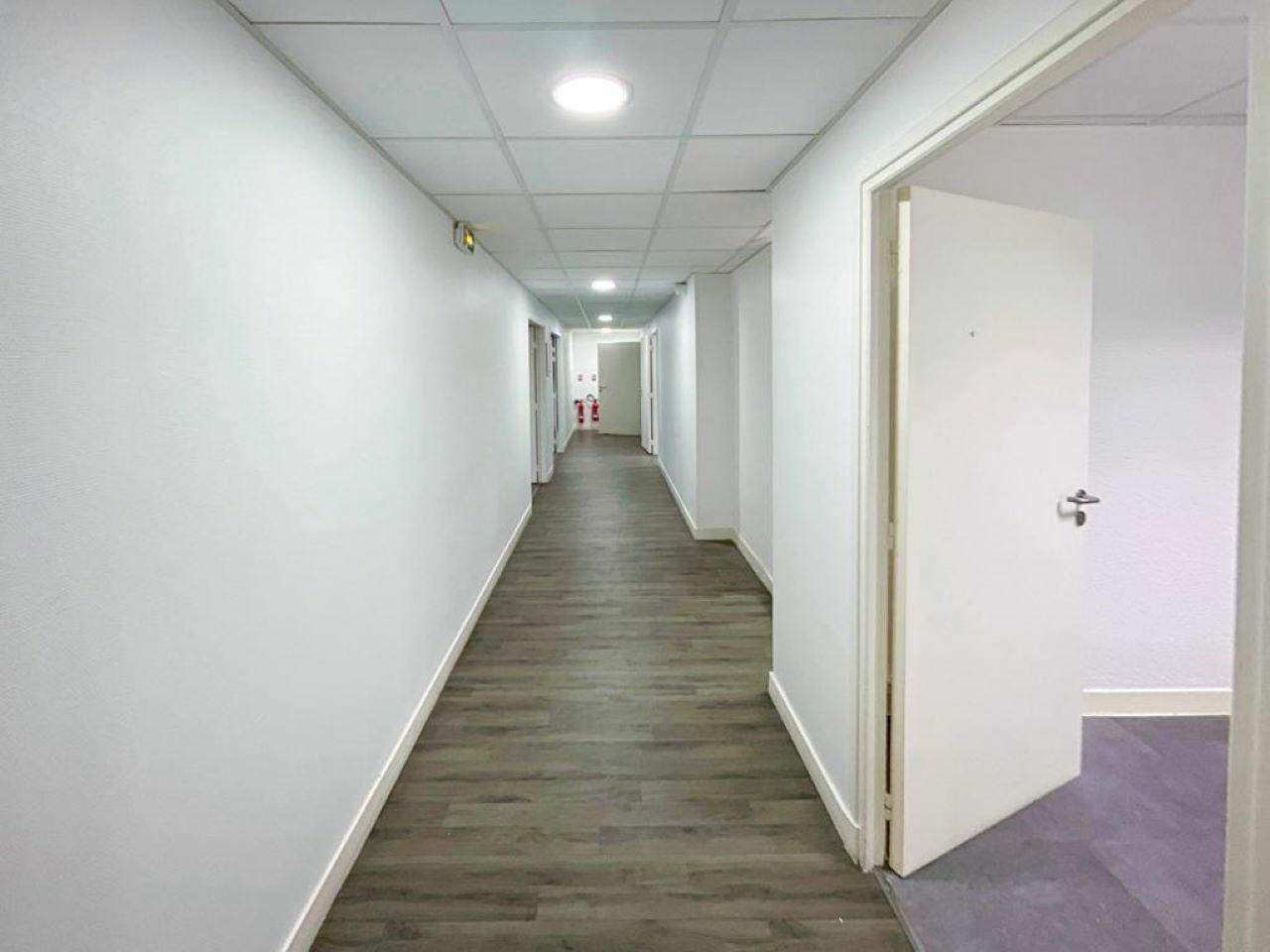 Bureau Paris 255m² Location bureau Paris OLBUR2314380 7